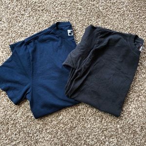 Men’s Basic Tees Size Small Lot of 2